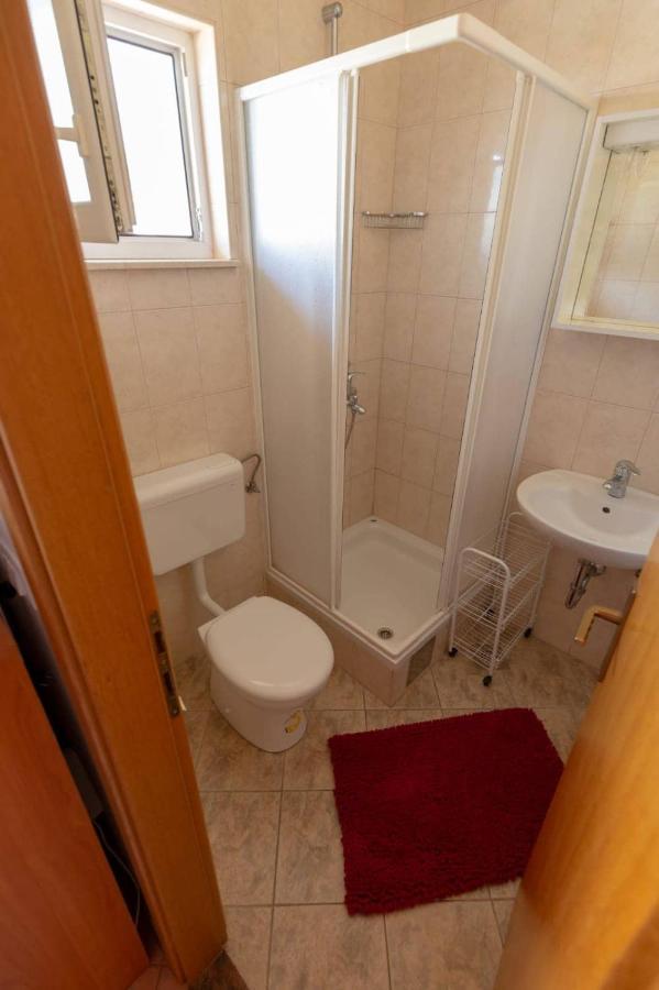 Apartments Elena Tučepi المظهر الخارجي الصورة