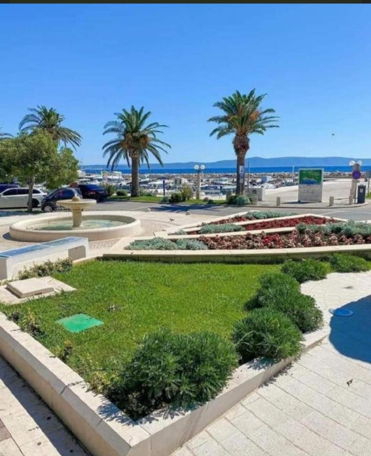 Apartments Elena Tučepi المظهر الخارجي الصورة